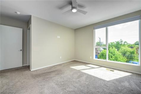1320 W 58th Street Cleveland OH 44102