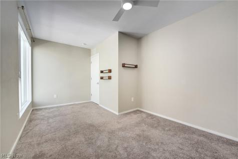1320 W 58th Street Cleveland OH 44102