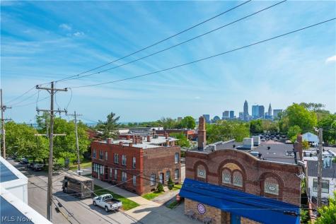1320 W 58th Street Cleveland OH 44102