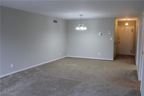 2089 Wooster Road Rocky River OH 44116