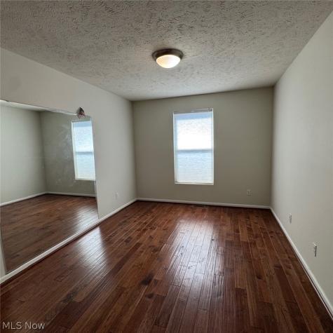 393 Caleb Drive Akron OH 44321
