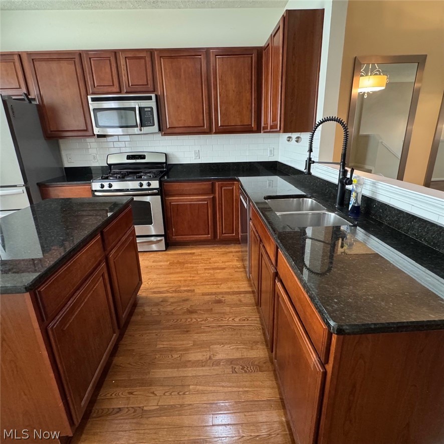 393 Caleb Drive Akron OH 44321