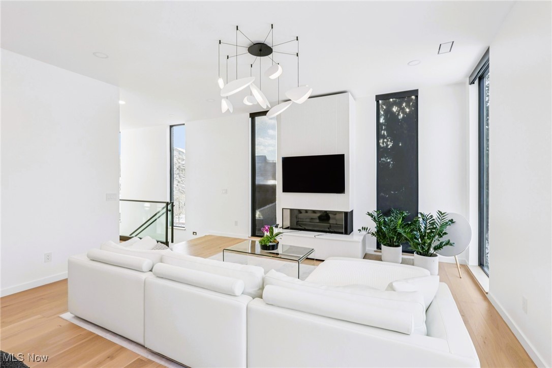 28290 Hallberg Drive Westlake OH 44145