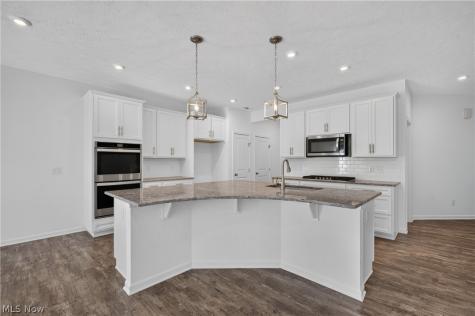 27661 Serviceberry Court Westlake OH 44145