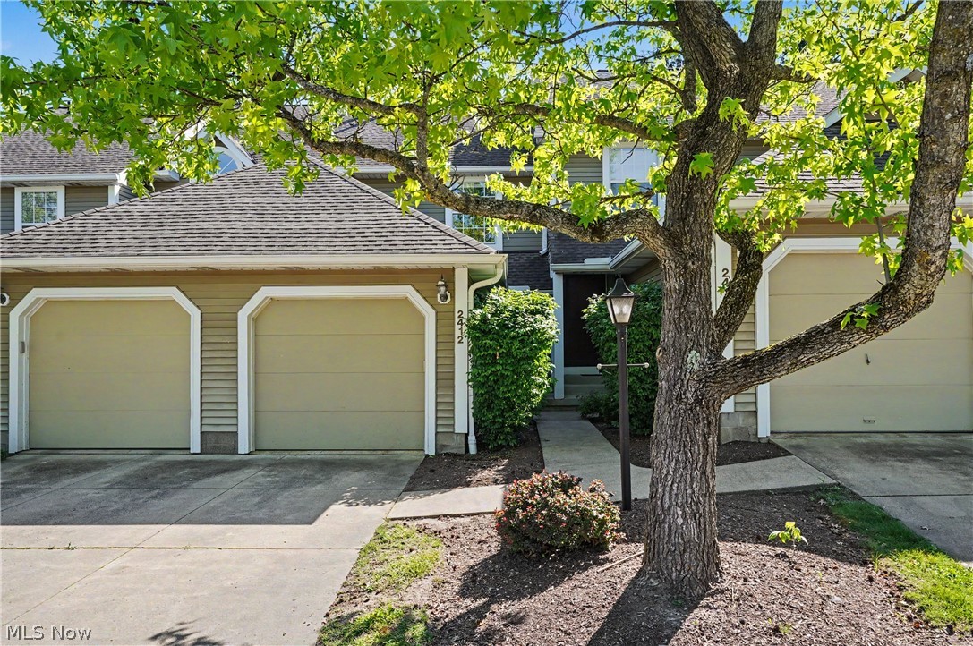 2412 Wrens Drive S Stow OH 44224