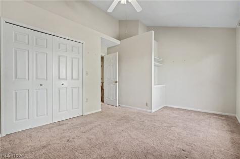 2412 Wrens Drive S Stow OH 44224