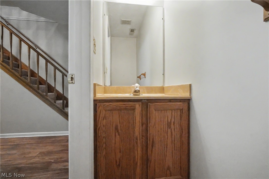 2412 Wrens Drive S Stow OH 44224