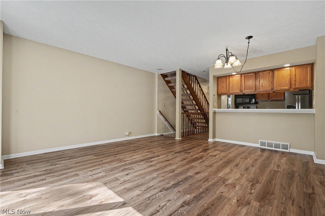 2412 Wrens Drive S Stow OH 44224