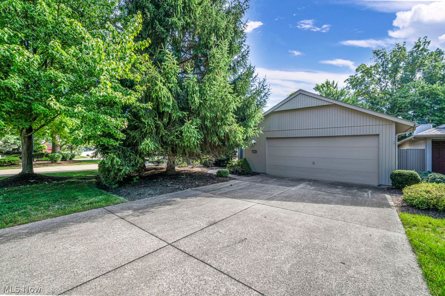 12599 Doria Court Strongsville OH 44149
