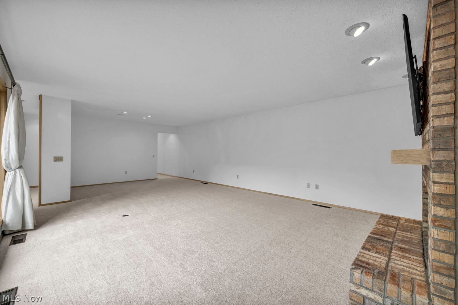 12599 Doria Court Strongsville OH 44149