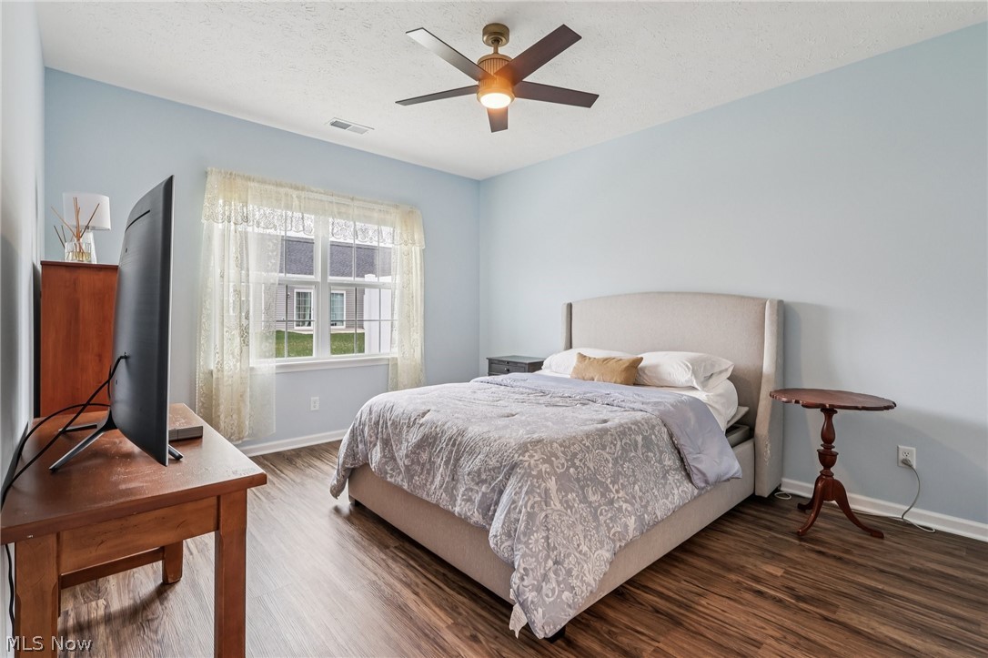 271 Silver Spring Circle Elyria OH 44035