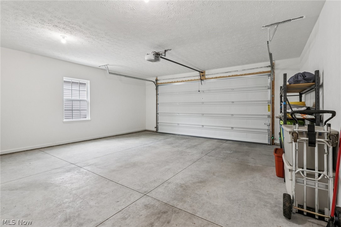 271 Silver Spring Circle Elyria OH 44035