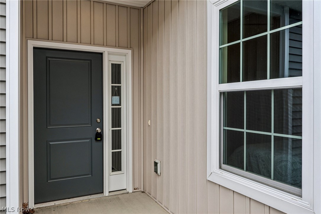 271 Silver Spring Circle Elyria OH 44035