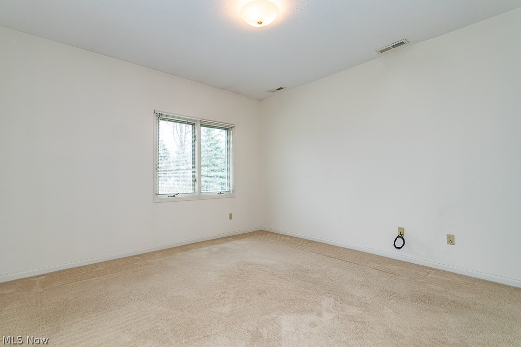 7183 Village Drive Concord OH 44060
