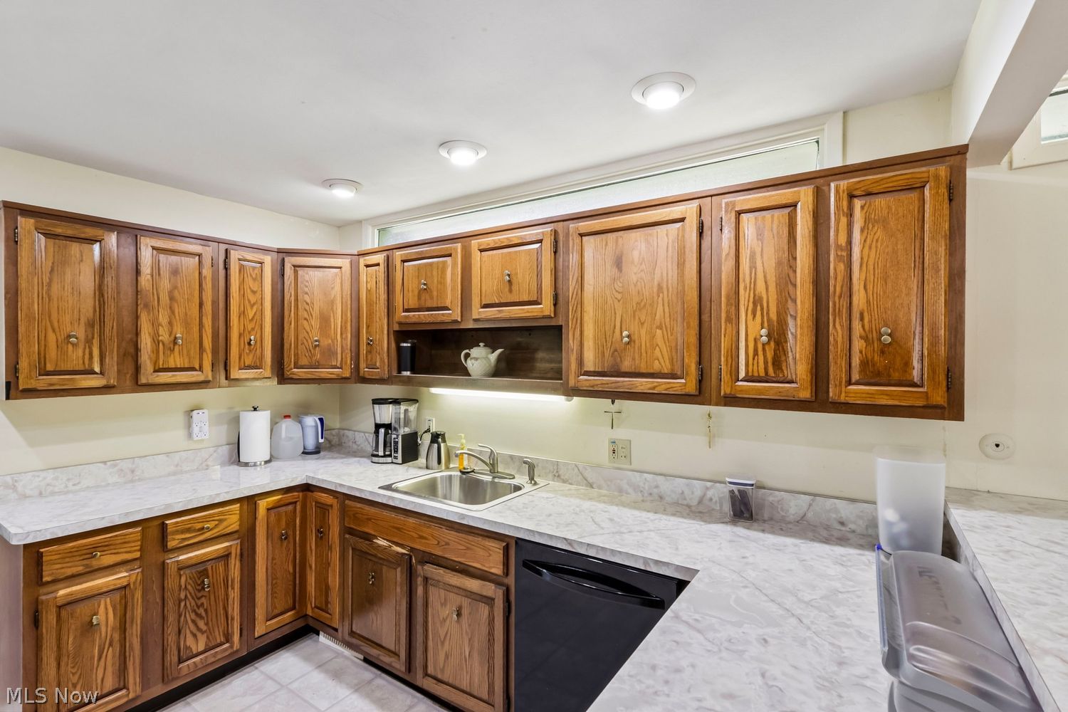 470-21 Willow Circle Aurora OH 44202
