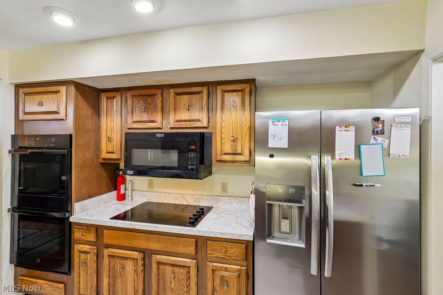 470-21 Willow Circle Aurora OH 44202