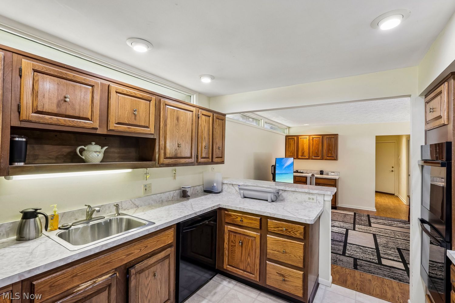 470-21 Willow Circle Aurora OH 44202
