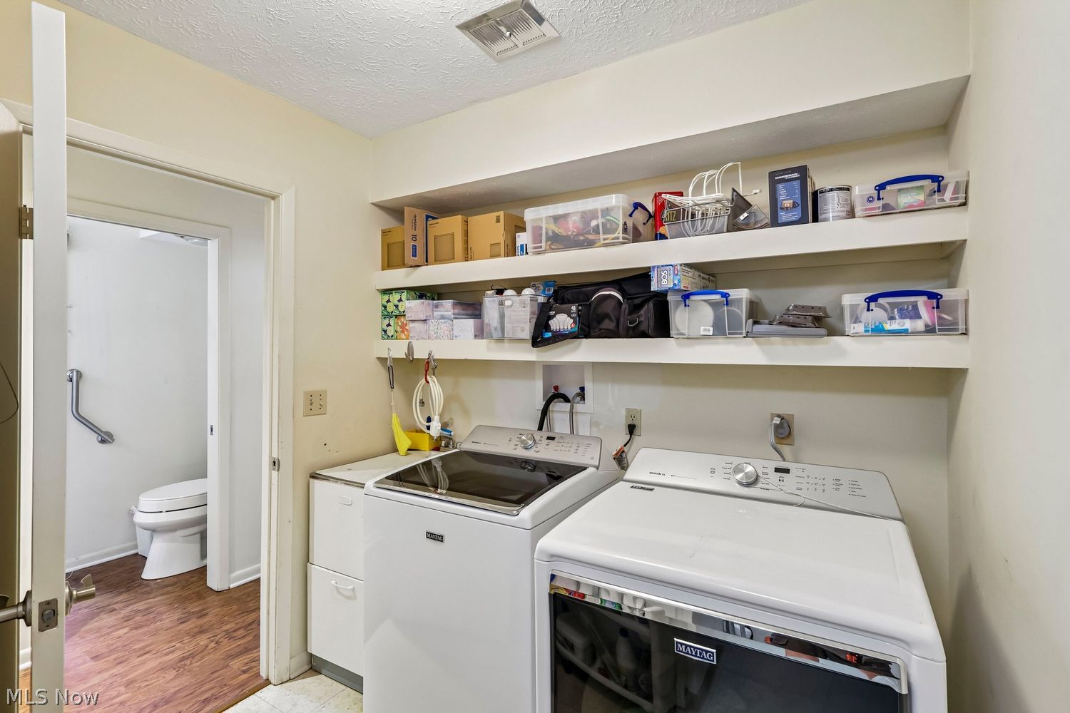 470-21 Willow Circle Aurora OH 44202