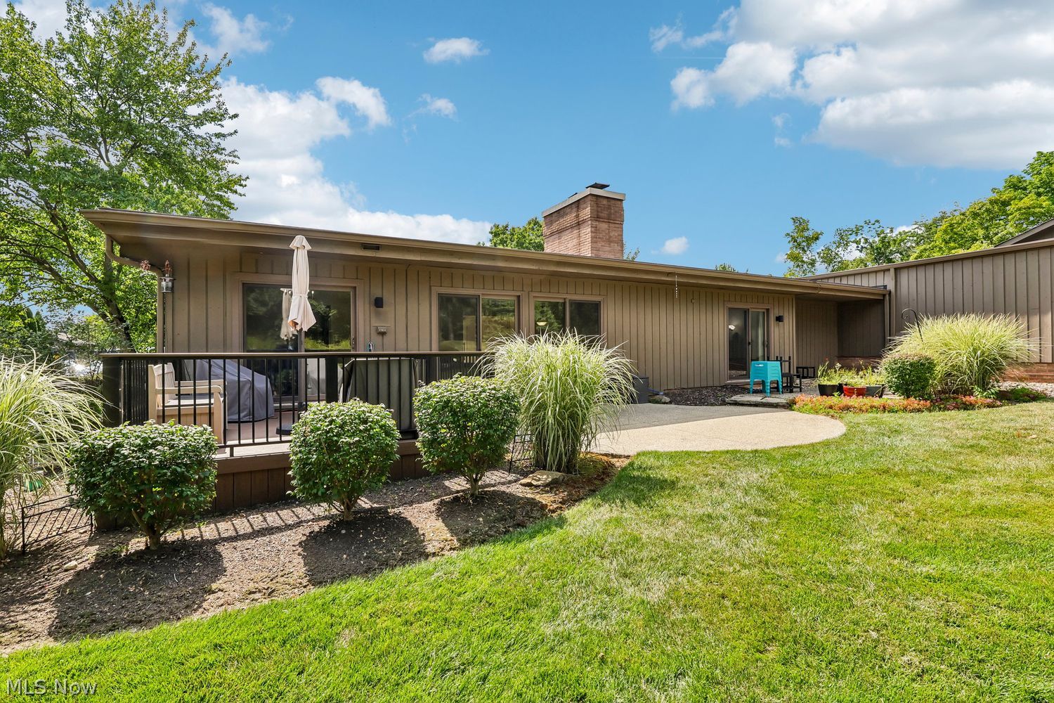 470-21 Willow Circle Aurora OH 44202