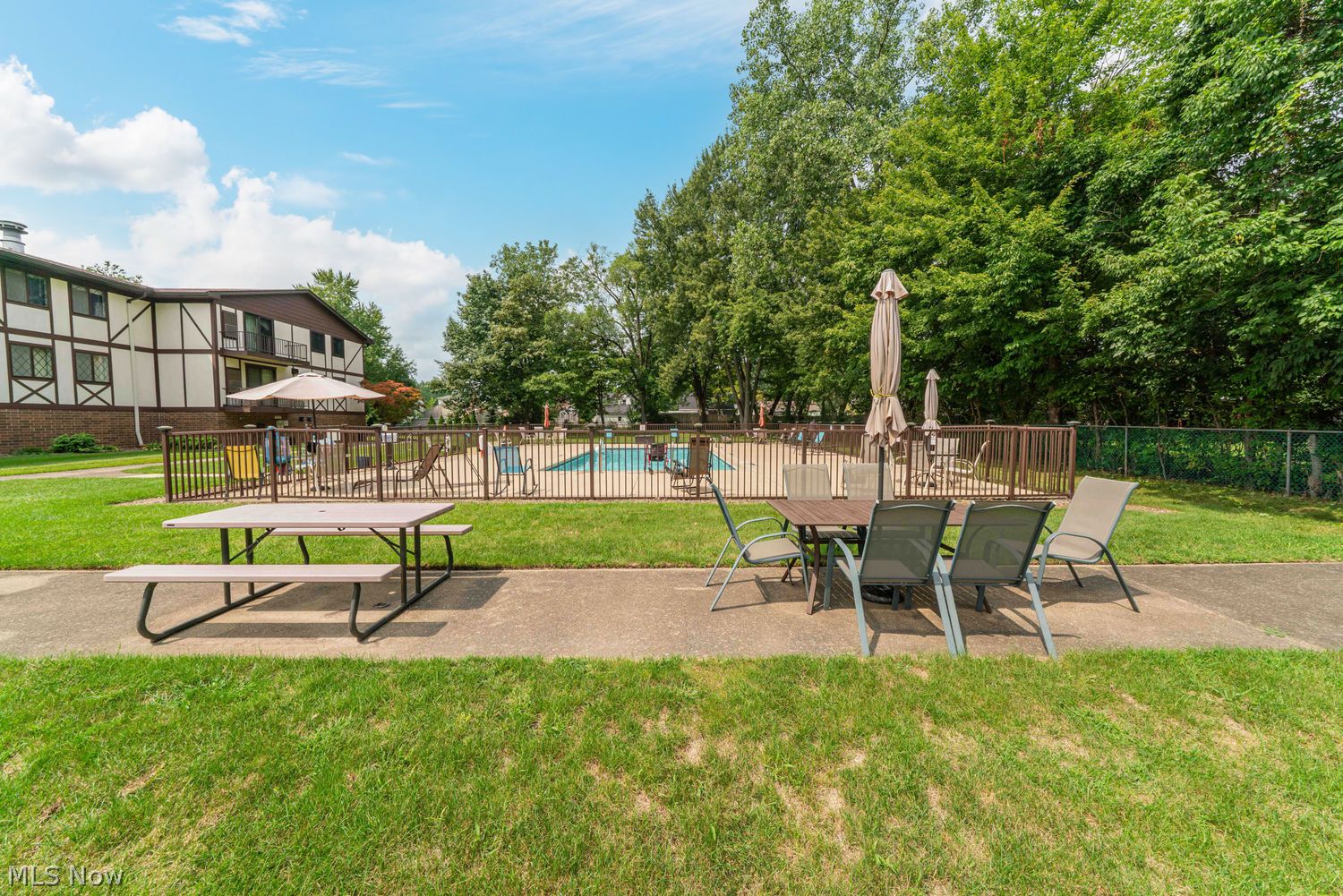 4849 Grace Road North Olmsted OH 44070