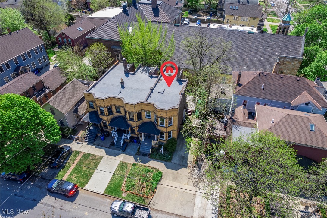 1031 Kenilworth Avenue Cleveland OH 44113