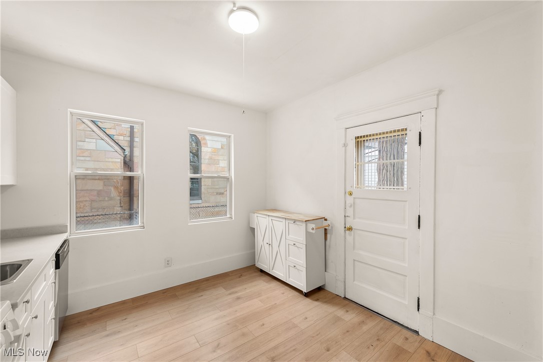 1031 Kenilworth Avenue Cleveland OH 44113