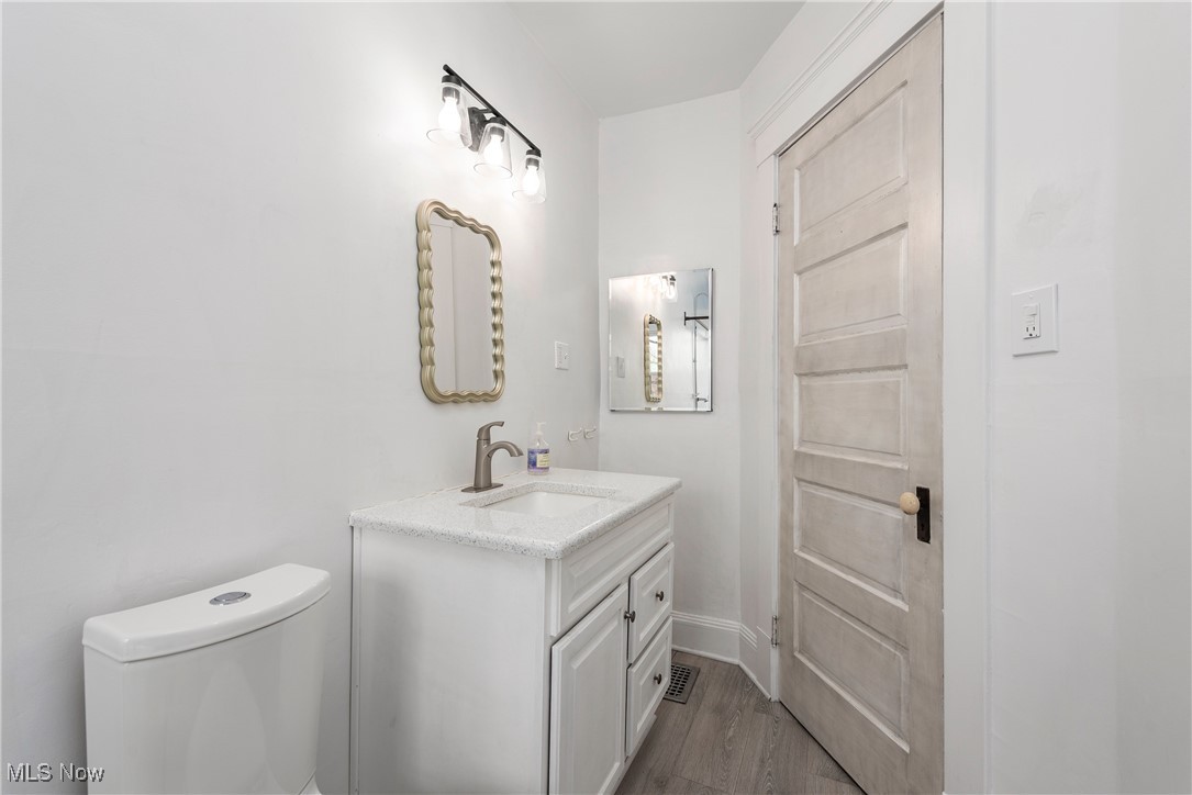 1031 Kenilworth Avenue Cleveland OH 44113