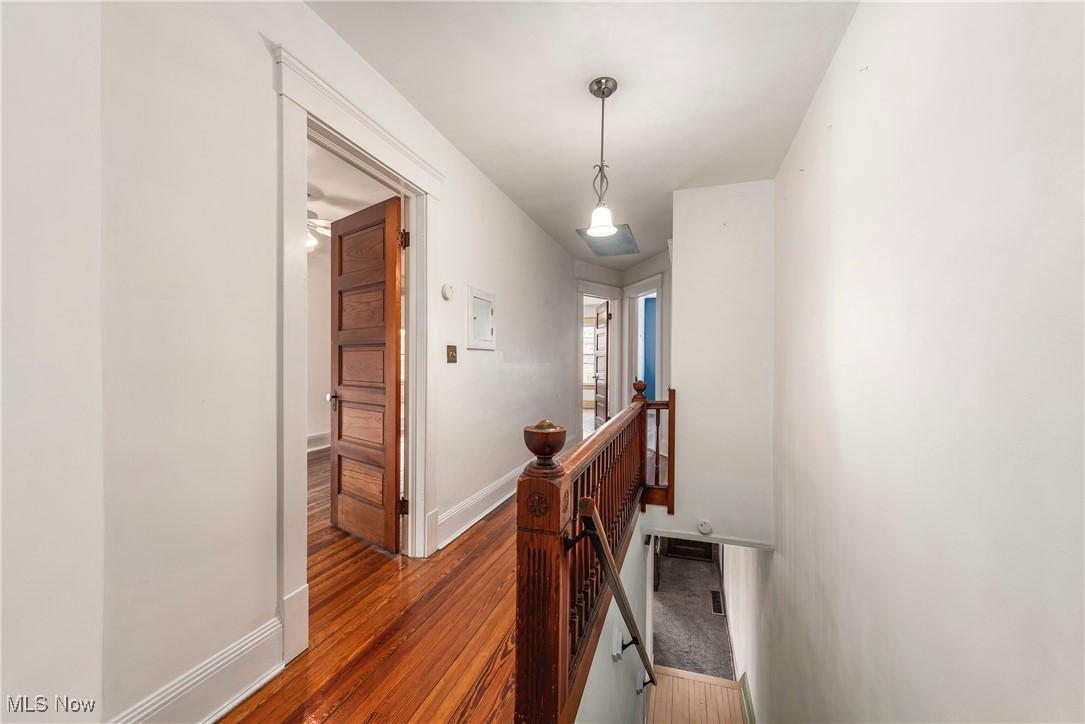 1031 Kenilworth Avenue Cleveland OH 44113