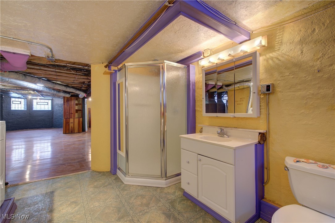 1031 Kenilworth Avenue Cleveland OH 44113