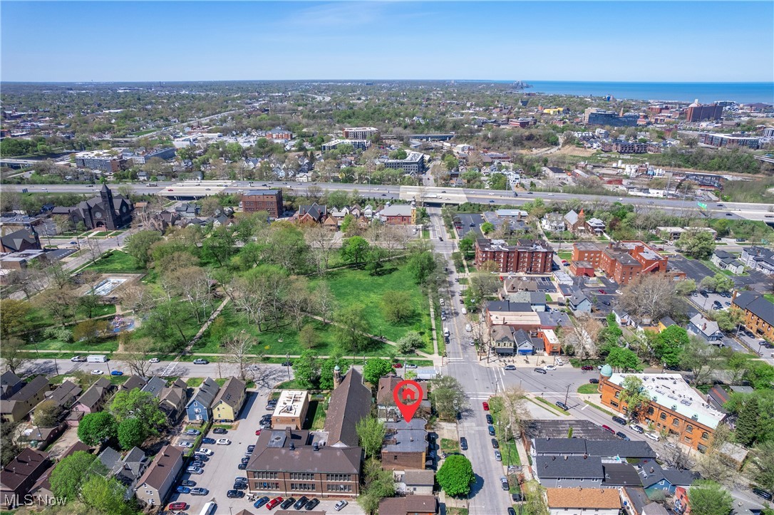 1031 Kenilworth Avenue Cleveland OH 44113