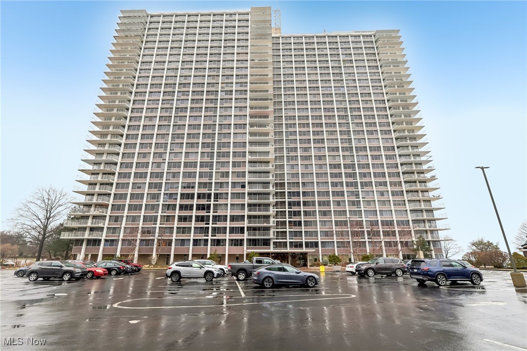 12700 Lake Avenue Lakewood OH 44107