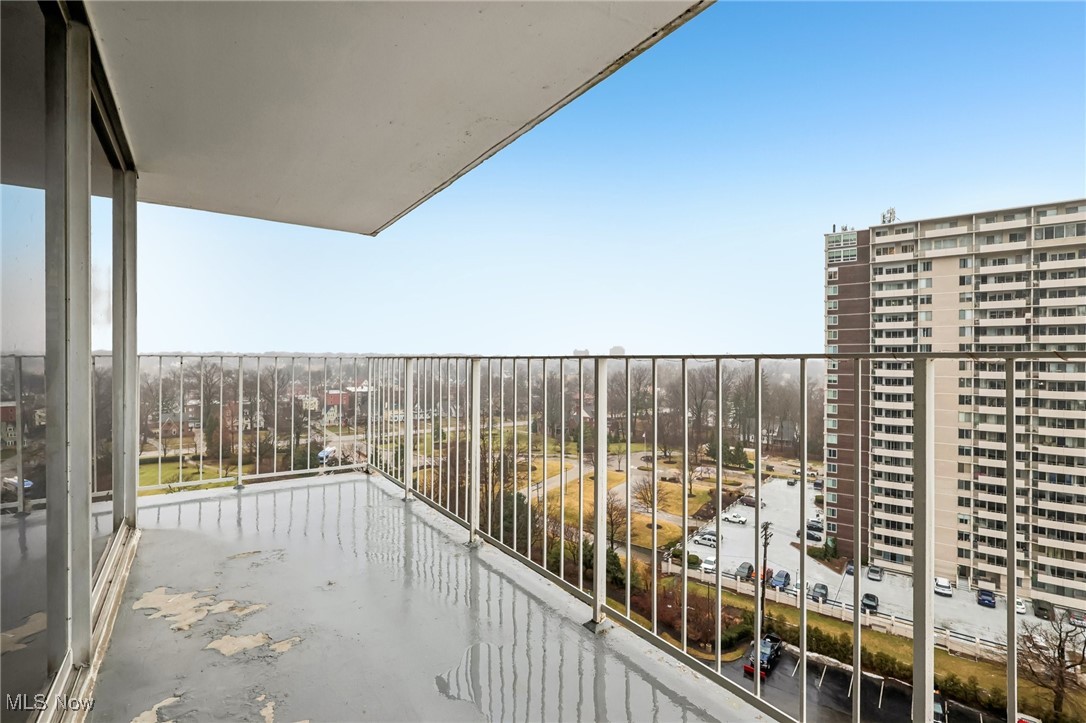 12700 Lake Avenue Lakewood OH 44107