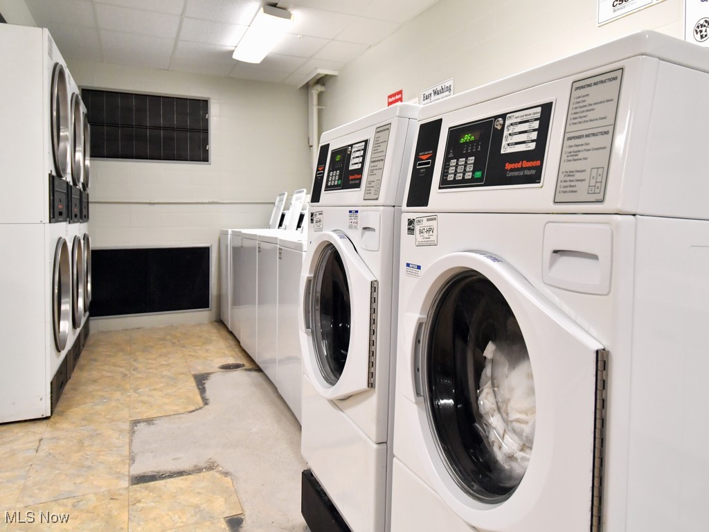 12700 Lake Avenue Lakewood OH 44107