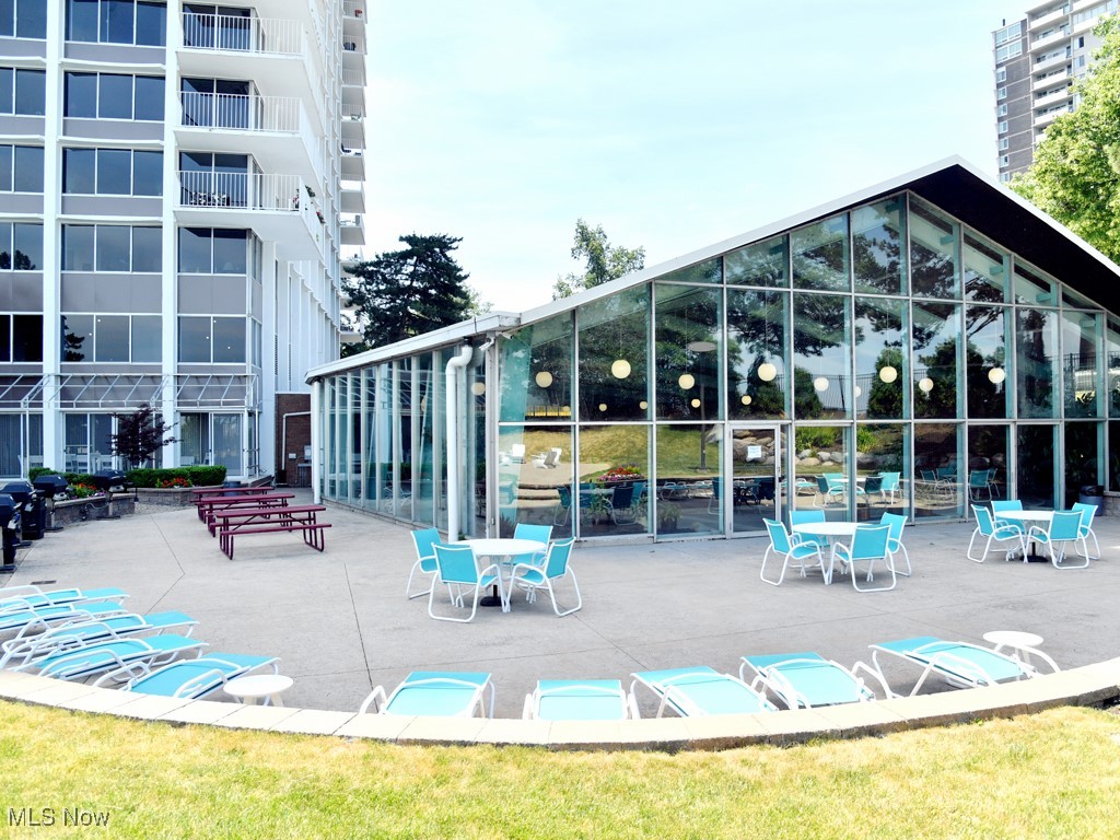 12700 Lake Avenue Lakewood OH 44107