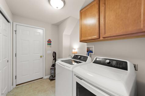 33262 Ambleside Drive Avon Lake OH 44012