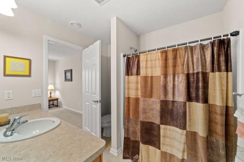 33262 Ambleside Drive Avon Lake OH 44012