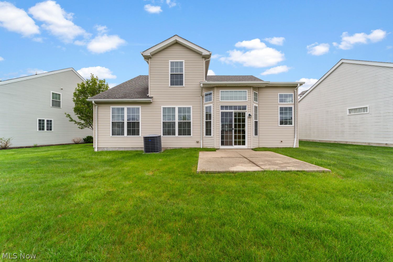 33262 Ambleside Drive Avon Lake OH 44012