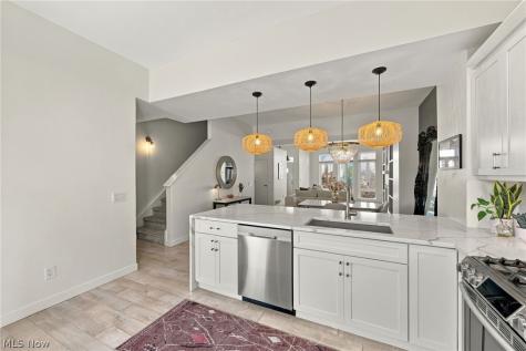 1227 W 67th Street Cleveland OH 44102
