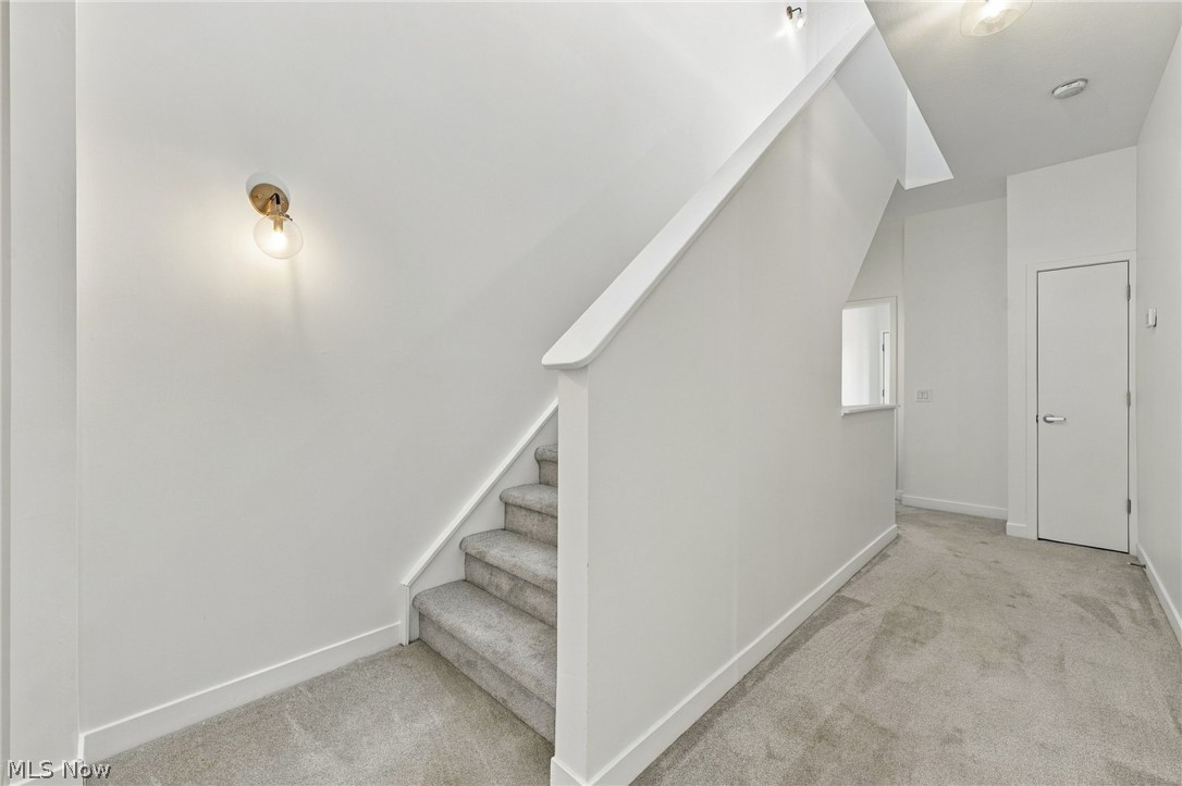 1227 W 67th Street Cleveland OH 44102