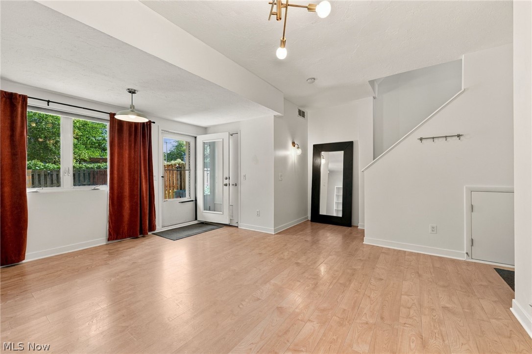 1227 W 67th Street Cleveland OH 44102