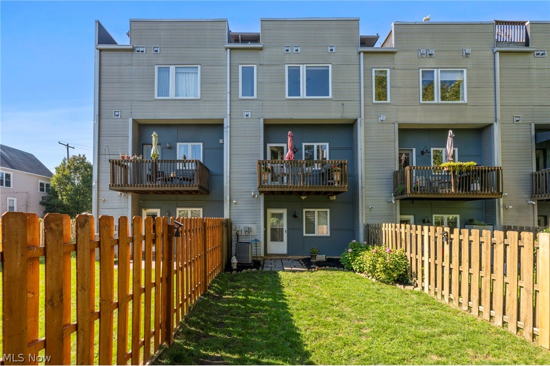 1227 W 67th Street Cleveland OH 44102