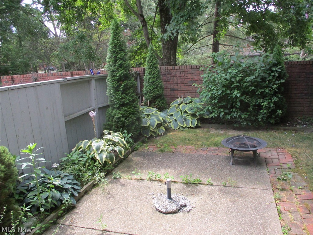 722 Tinkers Lane Sagamore Hills OH 44067