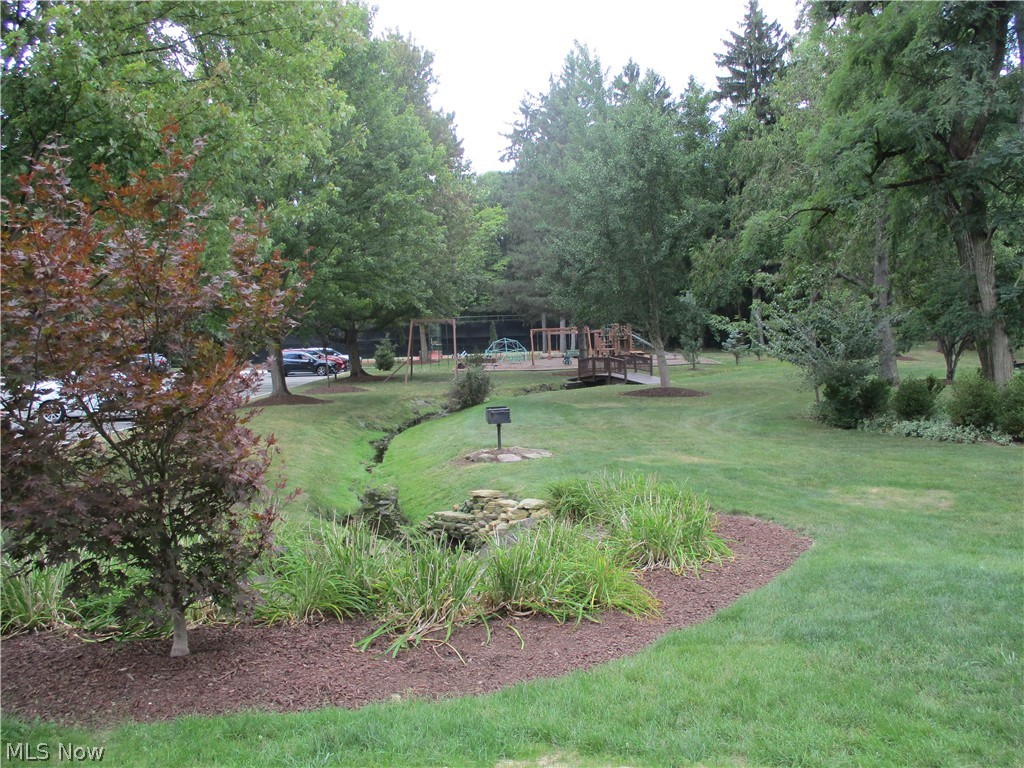 722 Tinkers Lane Sagamore Hills OH 44067