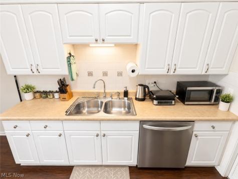 25555 Country Club Boulevard North Olmsted OH 44070