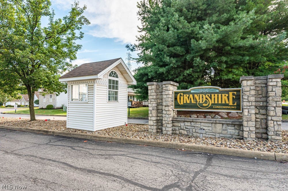 601 E Western Reserve Road Poland OH 44514