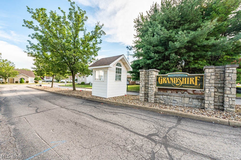601 E Western Reserve Road Poland OH 44514