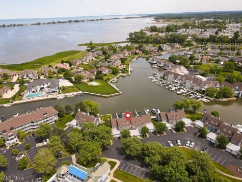179 Marina Point Drive Sandusky OH 44870