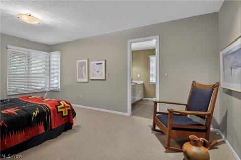 10 Longmeadow Lane Beachwood OH 44122