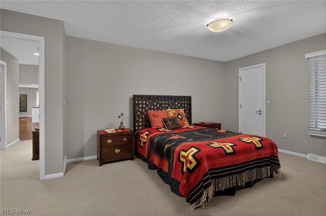 10 Longmeadow Lane Beachwood OH 44122