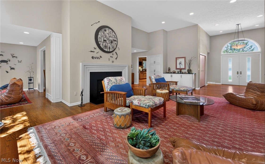 10 Longmeadow Lane Beachwood OH 44122